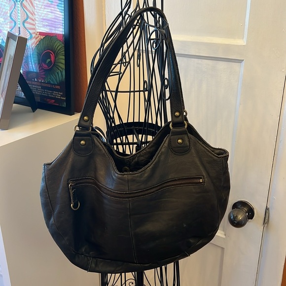 LUCKY PENNY by ANTHROPOLGIE Dark Gray Leather Hobo Bag Ruffles Shoulder Purse - Picture 8 of 9